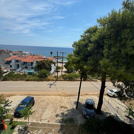 Loutra Agias Paraskevis Agia Paraskevi  Buitenkant foto